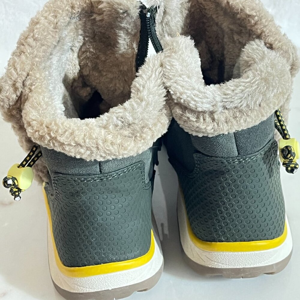NWNT Baretraps Women's Kalina Cold Weather Booties Pine Color Size 8 & 8.5W - Picture 7 of 8